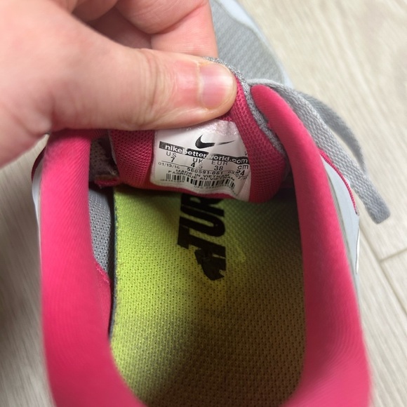 Nike Women’s Free 5.0 Wolf Grey/Pink Running Shoes - Picture 5 of 5